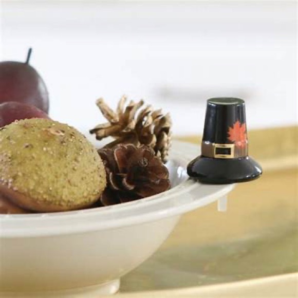 Nora Fleming Baby Bowl Pearl Dot Retired New in Box - Picture 3 of 5